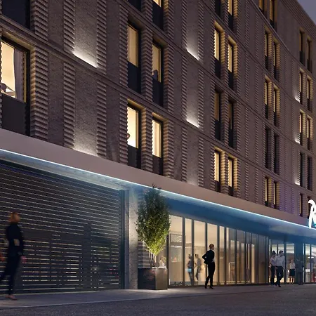 Radisson 4*