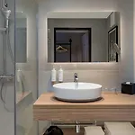 Radisson 4*