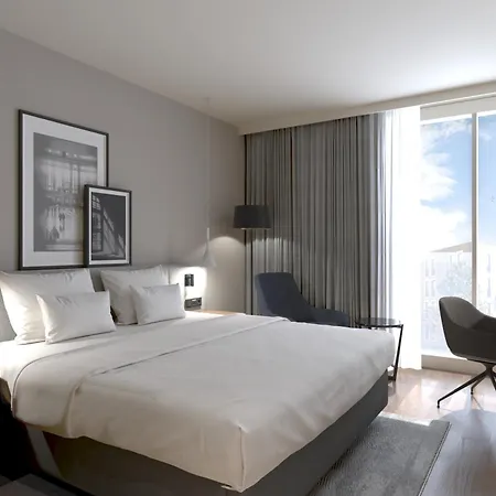 Radisson 4*