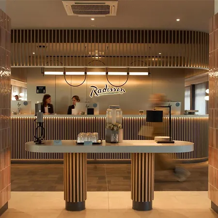 فندق Radisson 4*